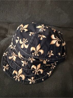 Reversible Fleur-de-Lis Cadet Cap